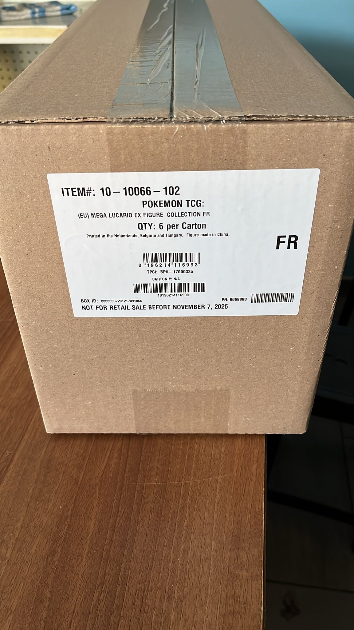 case scellé coffret Mega Lucario ( 6 coffret )